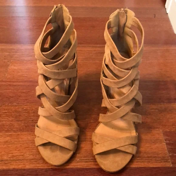 Charlotte Russe • Morris Heels - Picture 2 of 8